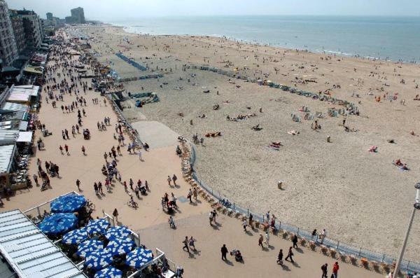 Toffe Studio Op 300M Van De Zeedijk Van Oostende 外观 照片